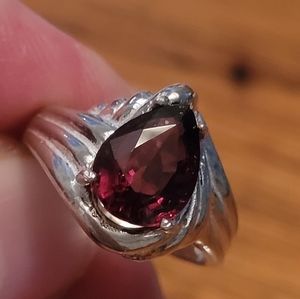 Sterling silver pear shaped garnet ring